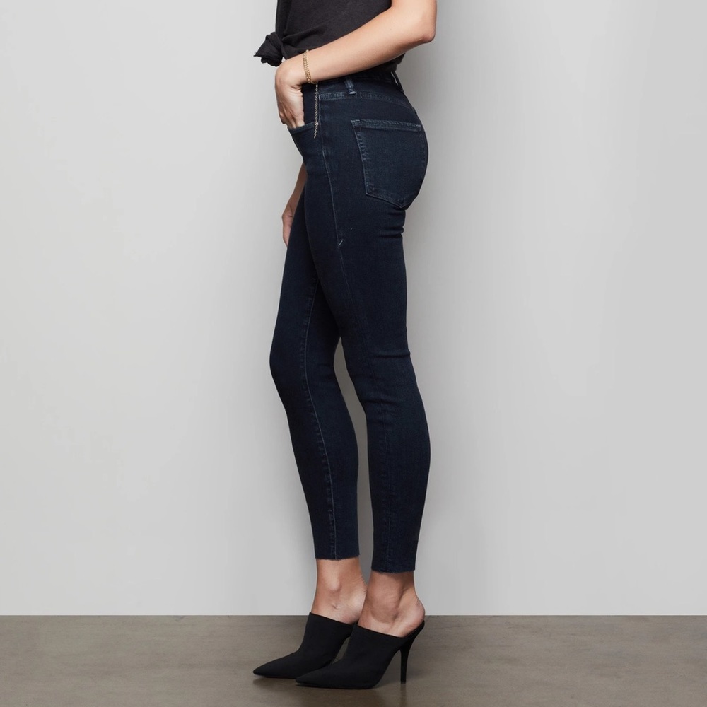 Good American Good Legs Crop - 8